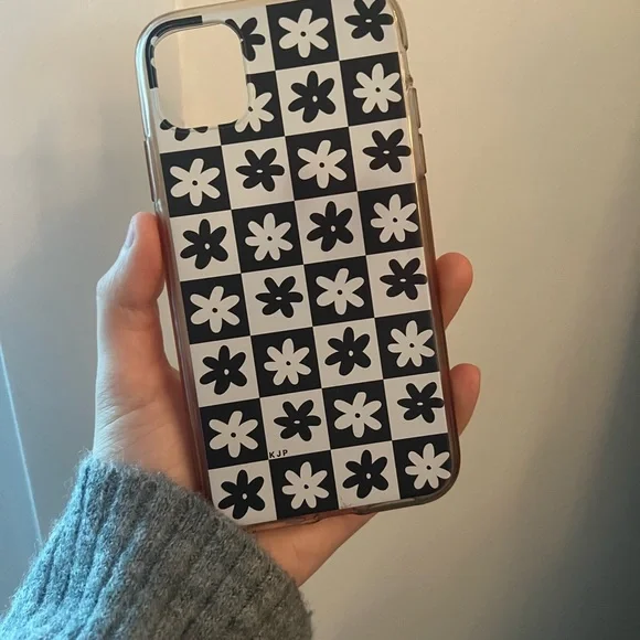 Lisa says gah! Kjp iPhone 11 case - Picture 2 of 2